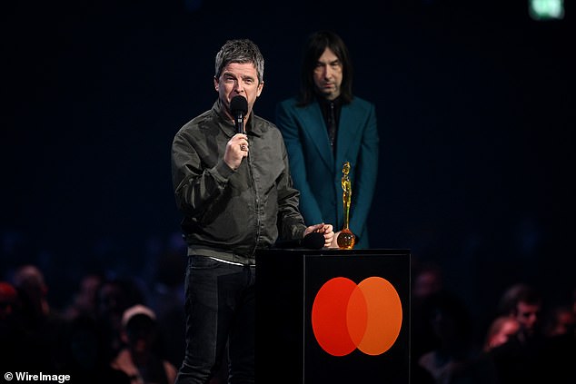 He credited his brother's distinctive voice and presence as a crucial part of the songs that defined an era of British rock