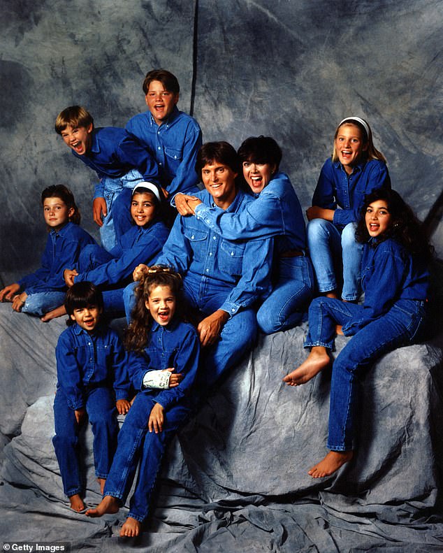 Brody Jenner, Kourtney Kardashian, Bruce Jenner, Kris Jenner, Cassandra Jenner, Kim Kardashian, (top row, L-R) Brandon Jenner, Burton Jenner,(bottom row, L-R) Robert Kardashian, Jr., Khloe Kardashian of the celebrity Jenner and Kardashian families featured in the TV show "Keeping Up With The Kardashians" pose for a family portrait in 1991