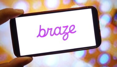 This AI marketing stock is a top gainer today. Goldman says there's much more to go