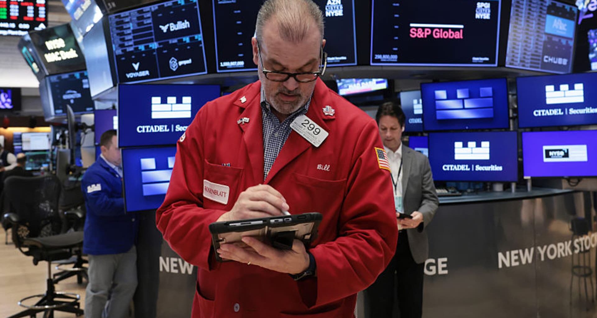 Stock market today: Live updates