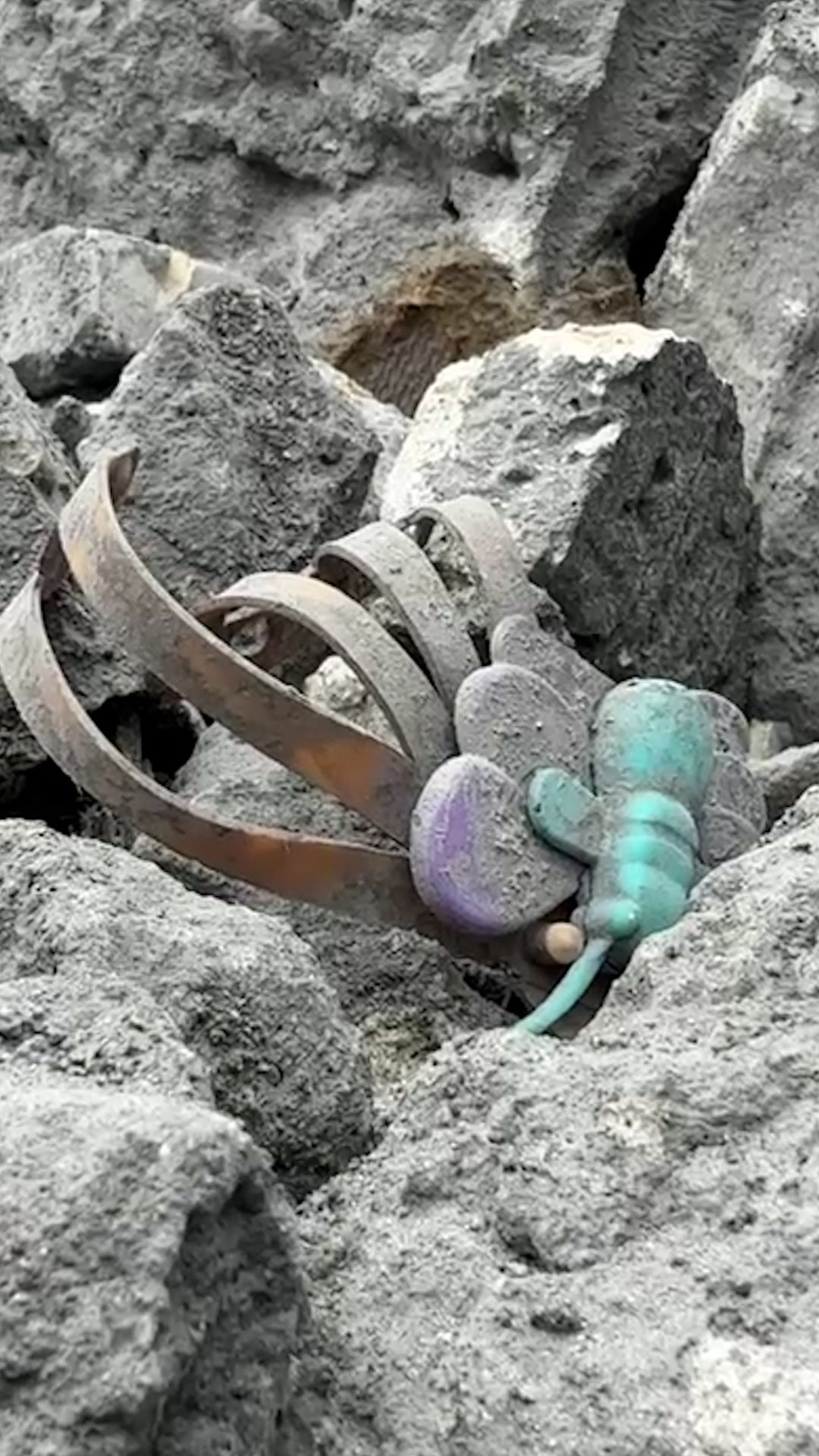 117952_IsobelSiteOfStrike_thumbnail CLEAN.jpg