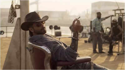 'O' Romeo' box office collection Day 18: Shahid Kapoor and Triptii Dimri starrer sails past Rs 101 crore worldwide