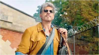 'King': Shah Rukh Khan, Suhana Khan and Anil Kapoor's Dubai desert sequence moved to Mumbai amid Middle East conflict - Report