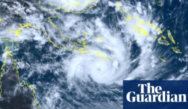 TC Narelle could be ‘biggest system in living memory’ when it crosses Queensland coast, authorities warn | Tropical Cyclone Narelle