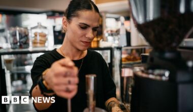 UK economic growth forecast cut for this year - BBC