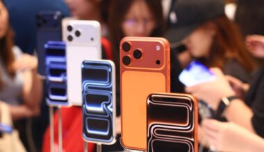 Apple Brings Security To iPhone Green-Bubble Chats