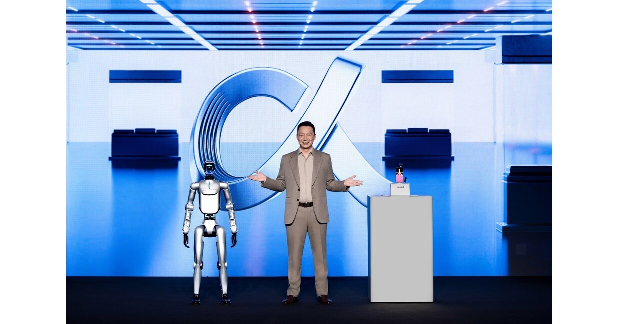 HONOR Advances Its AI Vision at MWC 2026 with Robot Phone, Humanoid Robot and Magic V6