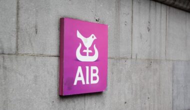AIB launches €1bn share buyback after €2.2bn profit