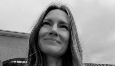 I’m A Therapist. So Why Did I Turn To ChatGPT For Emotional Support?