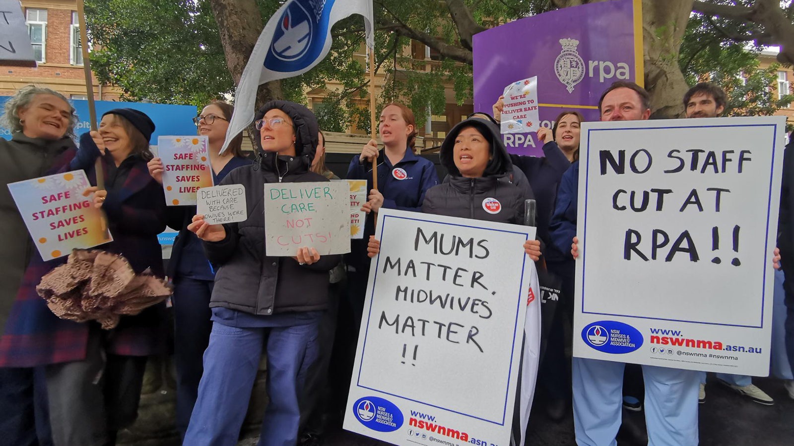 Australia: NSW health minister in damage control after fungal outbreak linked to Sydney hospital deaths