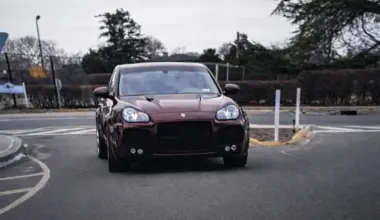 Gordon Ramsay once drove a strange-looking SUV on Kitchen Nightmares, and some people aren