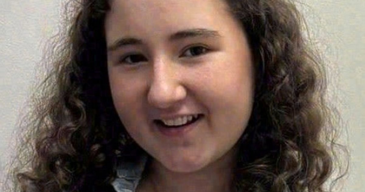 Heartbreaking tributes pour in for 'brave wee girl' who passed away after devastating illness battle