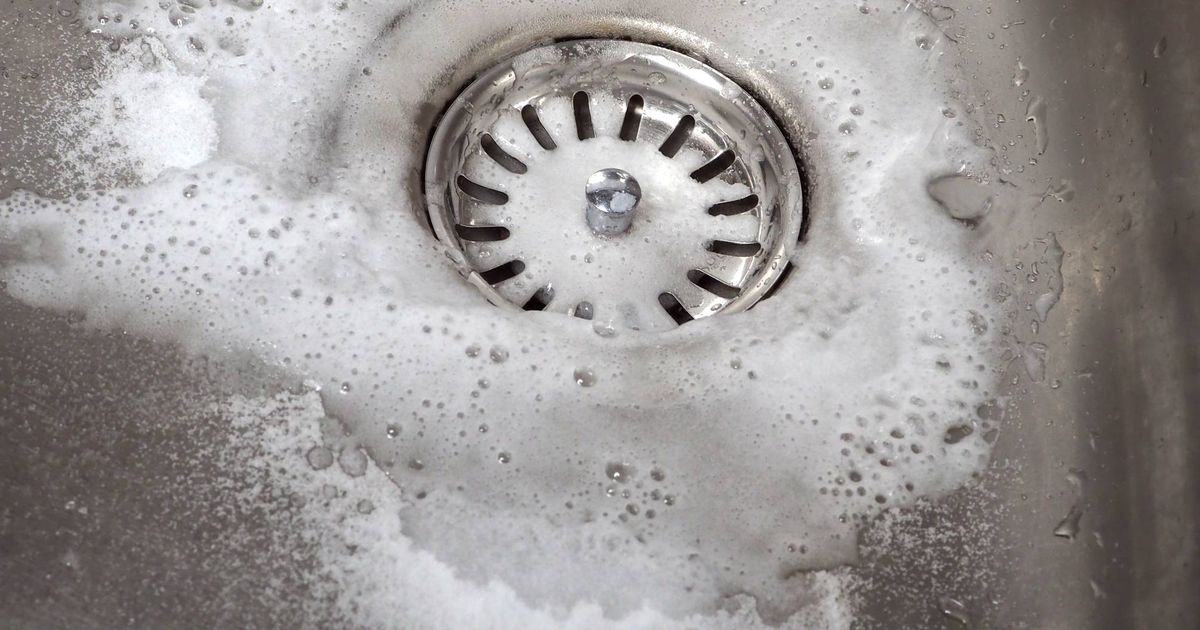 Irish households urged to pour vinegar down the drain this month