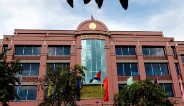 Cambodia approves creation of companies to buy bad debts