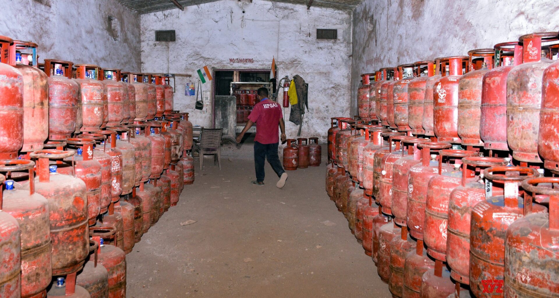 India secures LPG, LNG supplies via alternative routes as domestic firms step up production