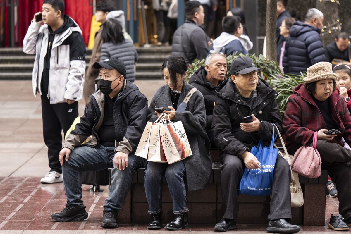China Consumption Start to Year Seen as Worst Outside Covid
