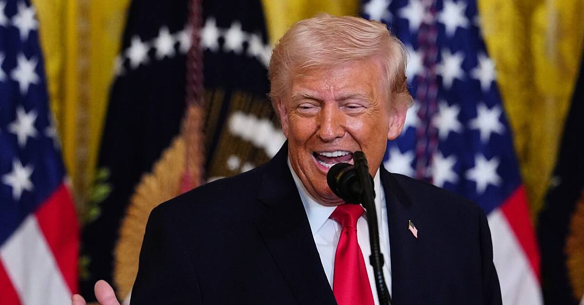 Donald Trump threatens Iran after new wave of attacks on Gulf states and Israel