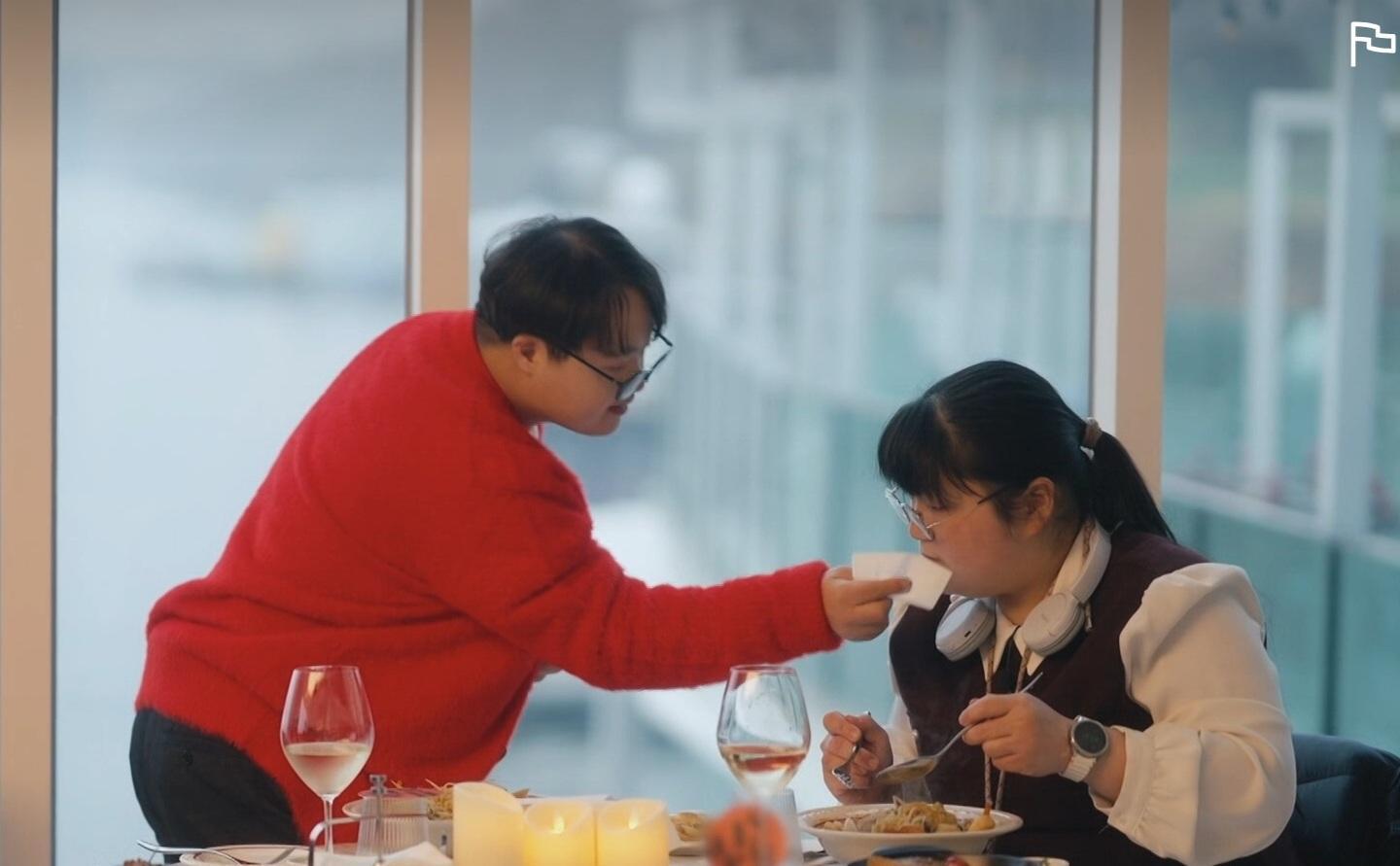 A scene from SBS reality show