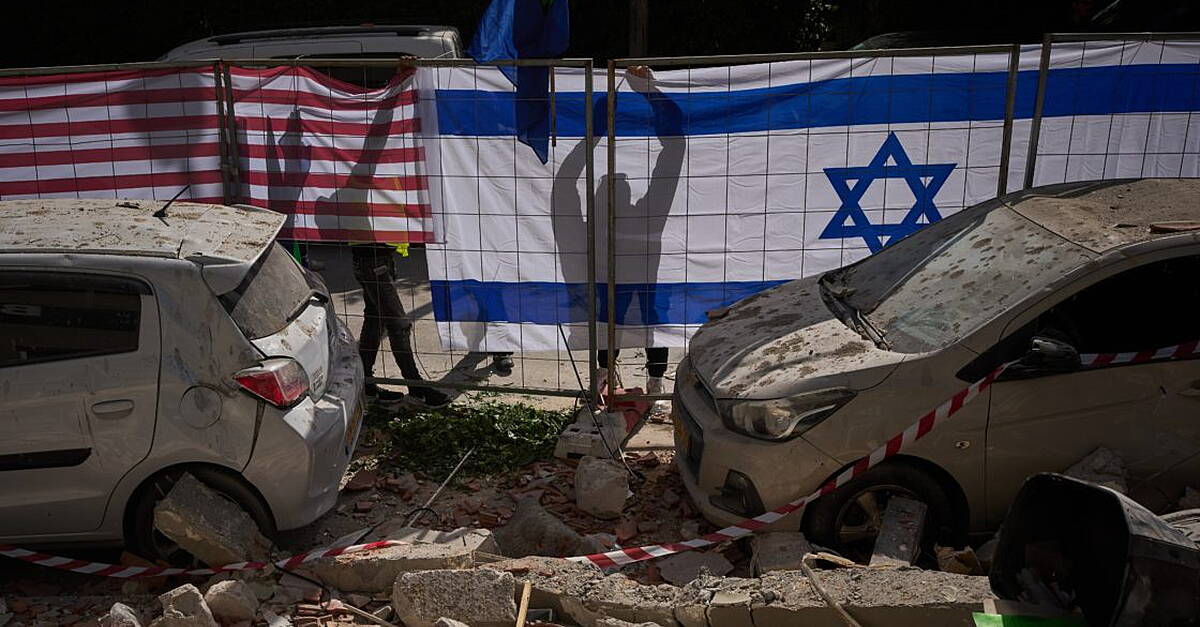 Iran attacks Israel and Gulf neighbours as Israel hits Beirut