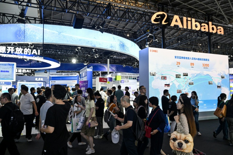 Alibaba pins hopes on AI as quarterly net profit drops