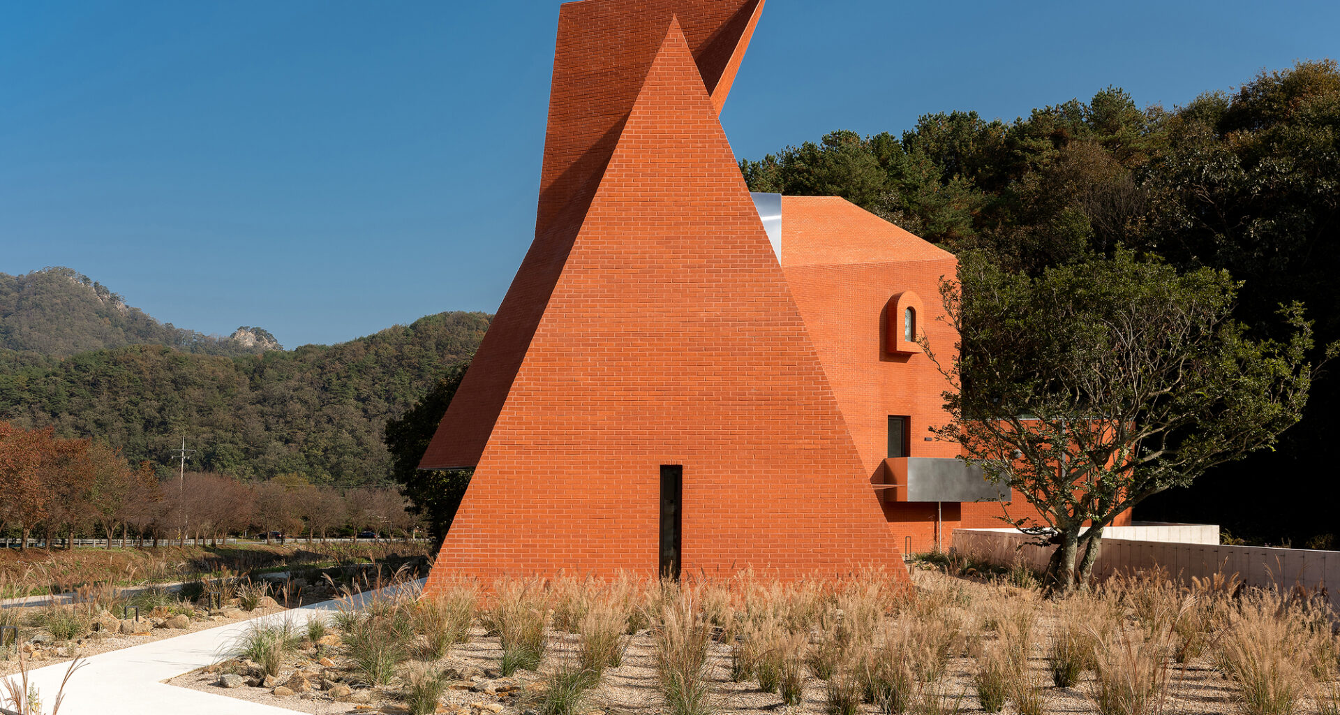 Monologue Café / SOSOKKI ANAC