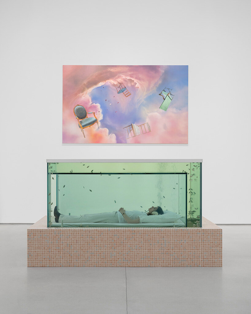 dreamlike aquarium of 'kissing fish' becomes a chamber to lie within - 3