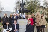 thumbnail: Ronnie Delany with his wife, Joan, and his grandchildren at the official unveiling in Arklow of a statue in his honour in 2021. Photo: Michael Kelly
