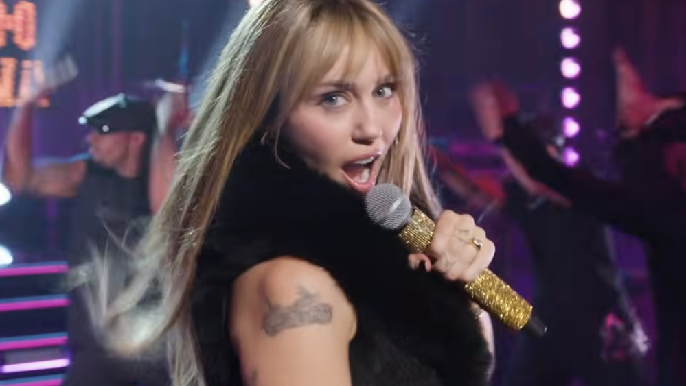 Inside Miley Cyrus' 'Hannah Montana' Anniversary Concert Taping