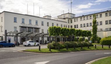 Young man hospitalised after scrambler crash in Co Clare dies