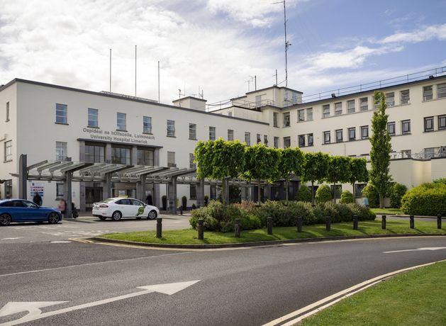 Young man hospitalised after scrambler crash in Co Clare dies