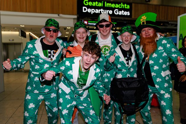 Ireland v Czechia World Cup qualifier: Army of Parrott troopers head for Prague – including striker’s proud granny, Josie