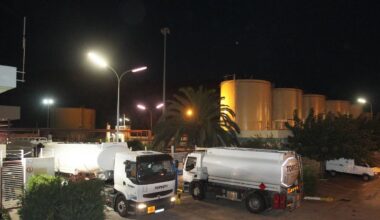 Les deux dépôts pétroliers de Corse bloqués par les distributeurs de l’île – franceinfo