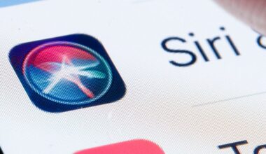 Apple's Siri Isn't Just Going to Use One Chatbot. It's Going to Use All of Them