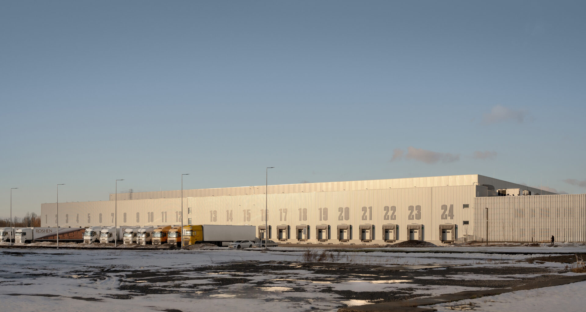 Logistics Landscapes: The Architecture of the 24-Hour Supply Chain