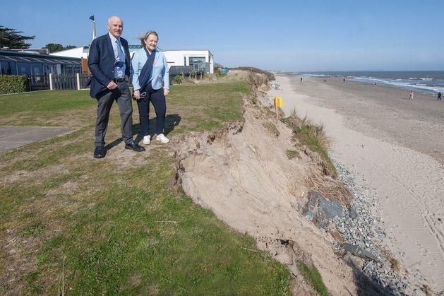 €600,000 granted to save Kelly’s Hotel in Rosslare from threat of coastal erosion – ‘I know the level of vulnerability here’