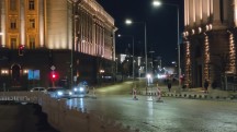Low-light video comparison: Galaxy S26 Ultra, 3x -  (3840x2160px) - Galaxy S26 Ultra vs. Galaxy S25 Ultra