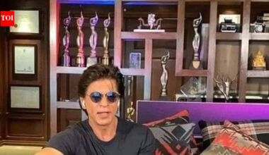 Shah Rukh Khan House: Inside Shah Rukh Khan's Rs 200 crore 'Mannat': A six-storey bungalow with Gauri Khan's designs that makes it iconic | Hindi Movie News