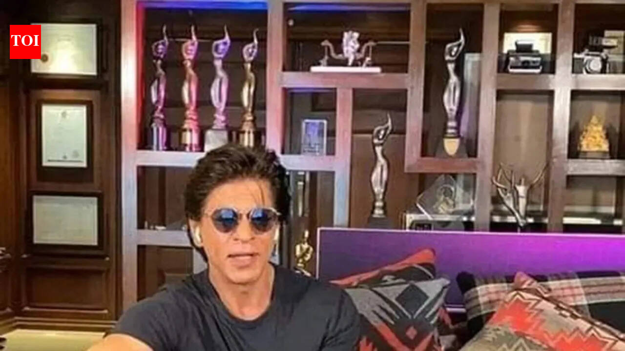 Shah Rukh Khan House: Inside Shah Rukh Khan's Rs 200 crore 'Mannat': A six-storey bungalow with Gauri Khan's designs that makes it iconic | Hindi Movie News