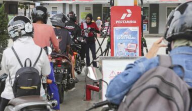 Indonesia to ration subsidized fuel to mitigate energy crisis impact