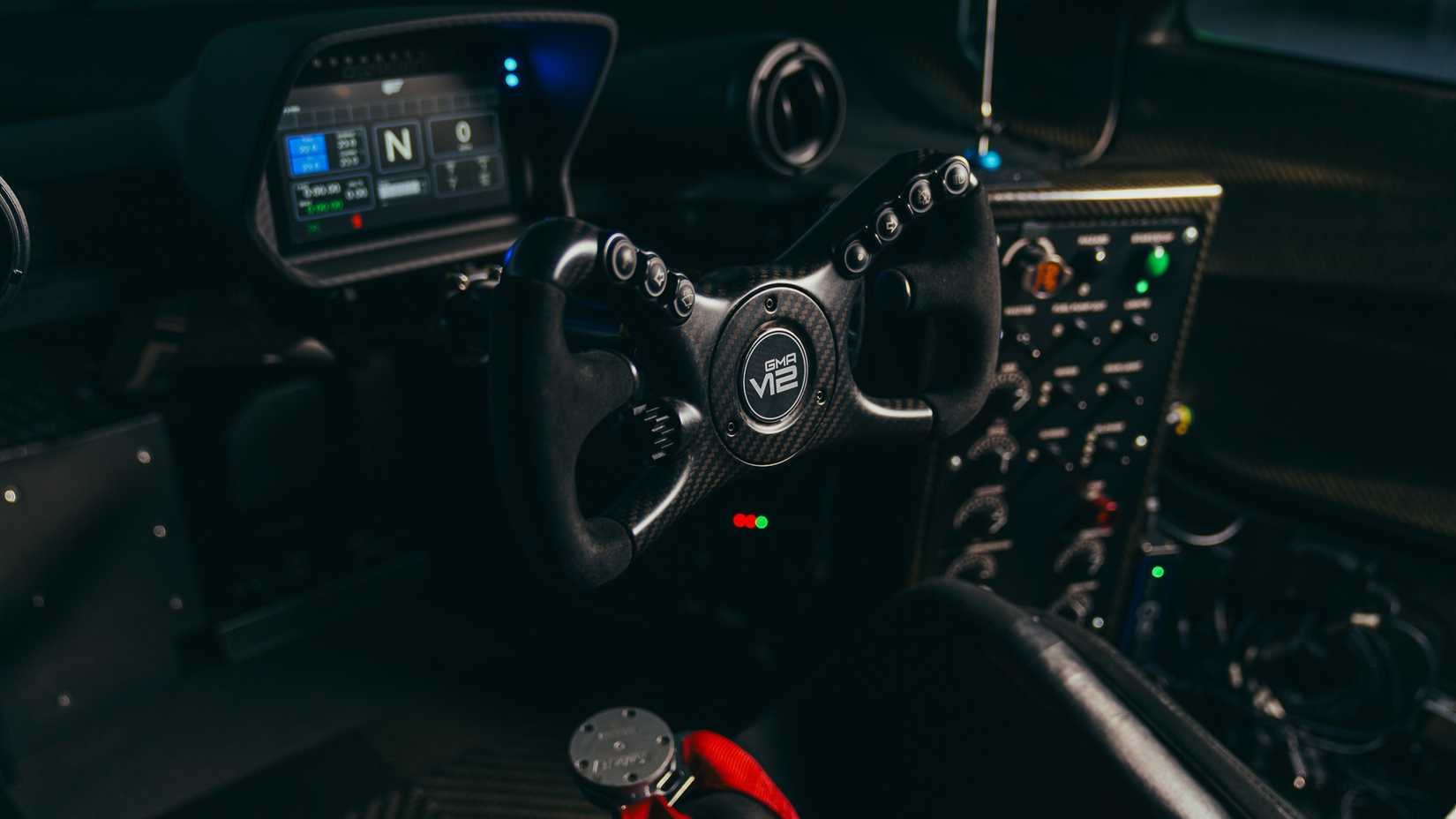 2026 Gordon Murray Automotive. T.50s Niki Lauda. Dario Franchitti. Bahrain International Raceway-3