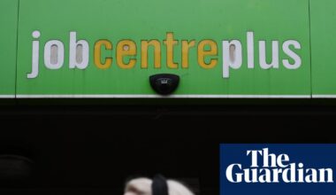 Unemployment set to hit 5.3% this year amid ‘worrying’ rise in young jobless | Unemployment