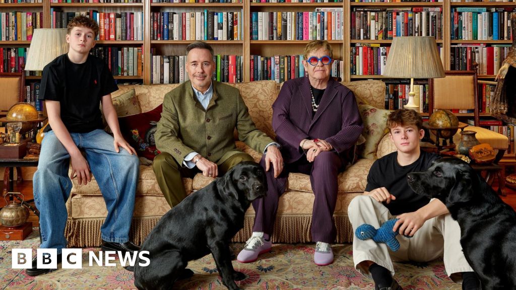 Elton John's family photo hung in National Portrait Gallery - BBC