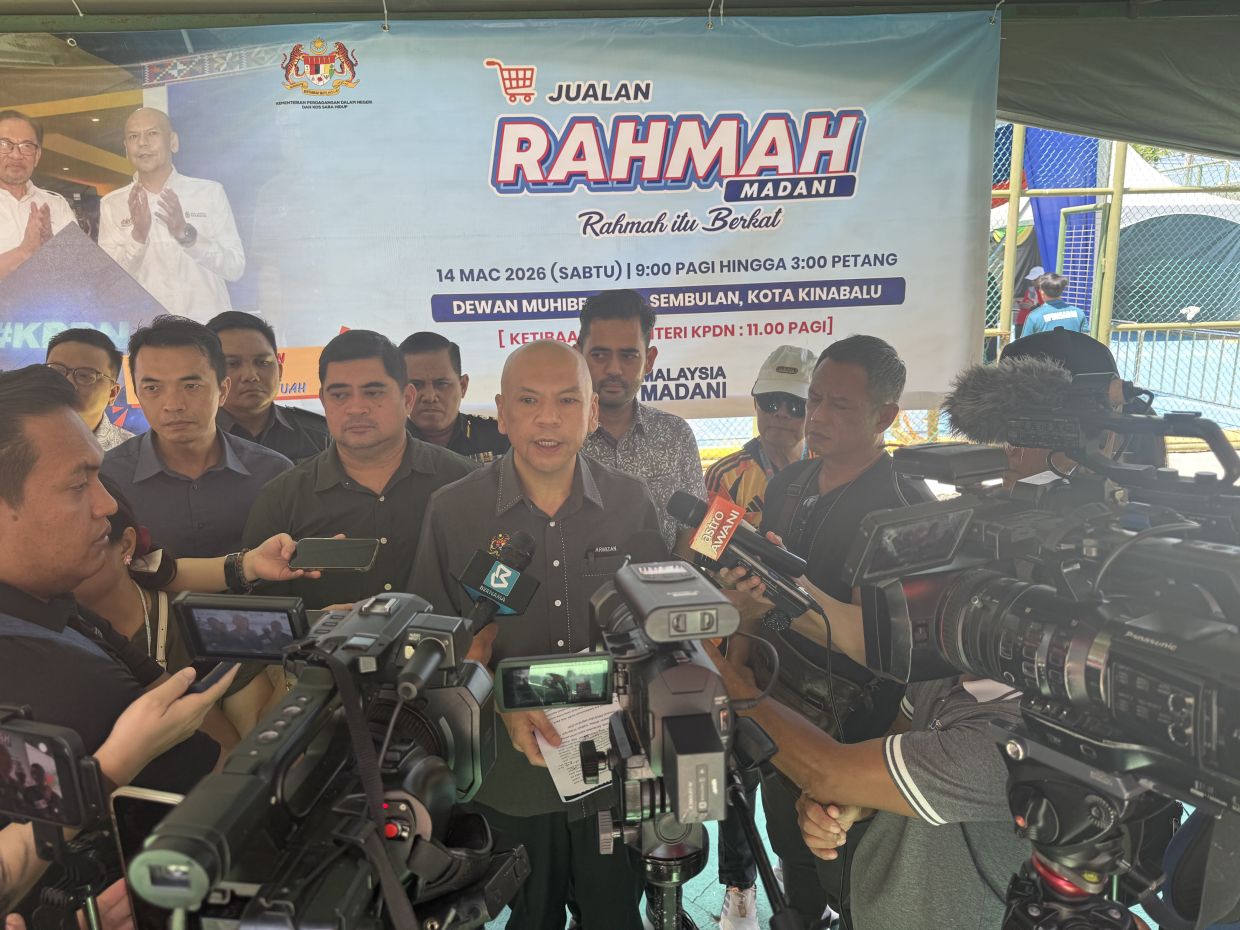 Govt activates inter-agency steering committee to curb leakages, smuggling of controlled goods