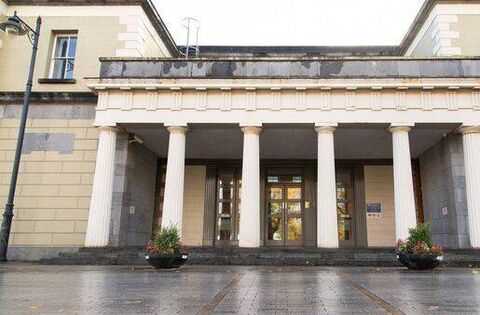 Shots fired after pizza delivery driver was mistaken for burglar - Courts