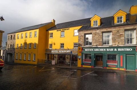 Well-known Mayo hotel is put on the market - news