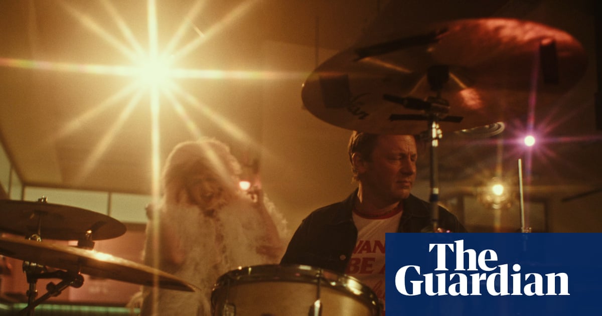 ‘You’ve got to be able to laugh at yourself’: Jamie Oliver stars in video for CMAT’s The Jamie Oliver Petrol Station | CMAT