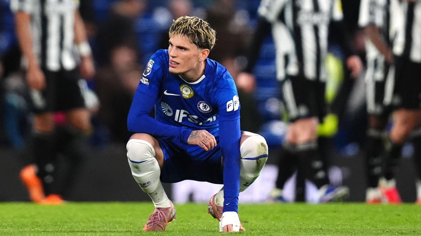 Rosenior sack coming as Chelsea count cost of 'obsession' and winning Man Utd battle vs Newcastle