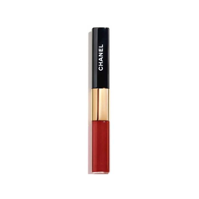 Chanel Le Rouge Duo Ultra Tenue Daring Red, €50, boots.ie)