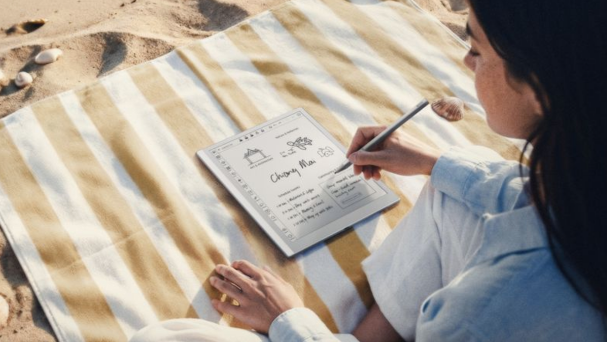 Boox's new Go E Ink tablet includes a 10-inch display and runs Android 15