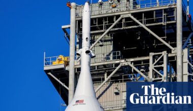 Nasa ‘on track’ for Artemis II moon mission launch as soon as 1 April | Nasa